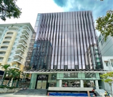 toa nha alpha tower