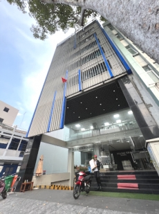 toa nha hung tri building