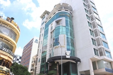 toa nha lucky star building