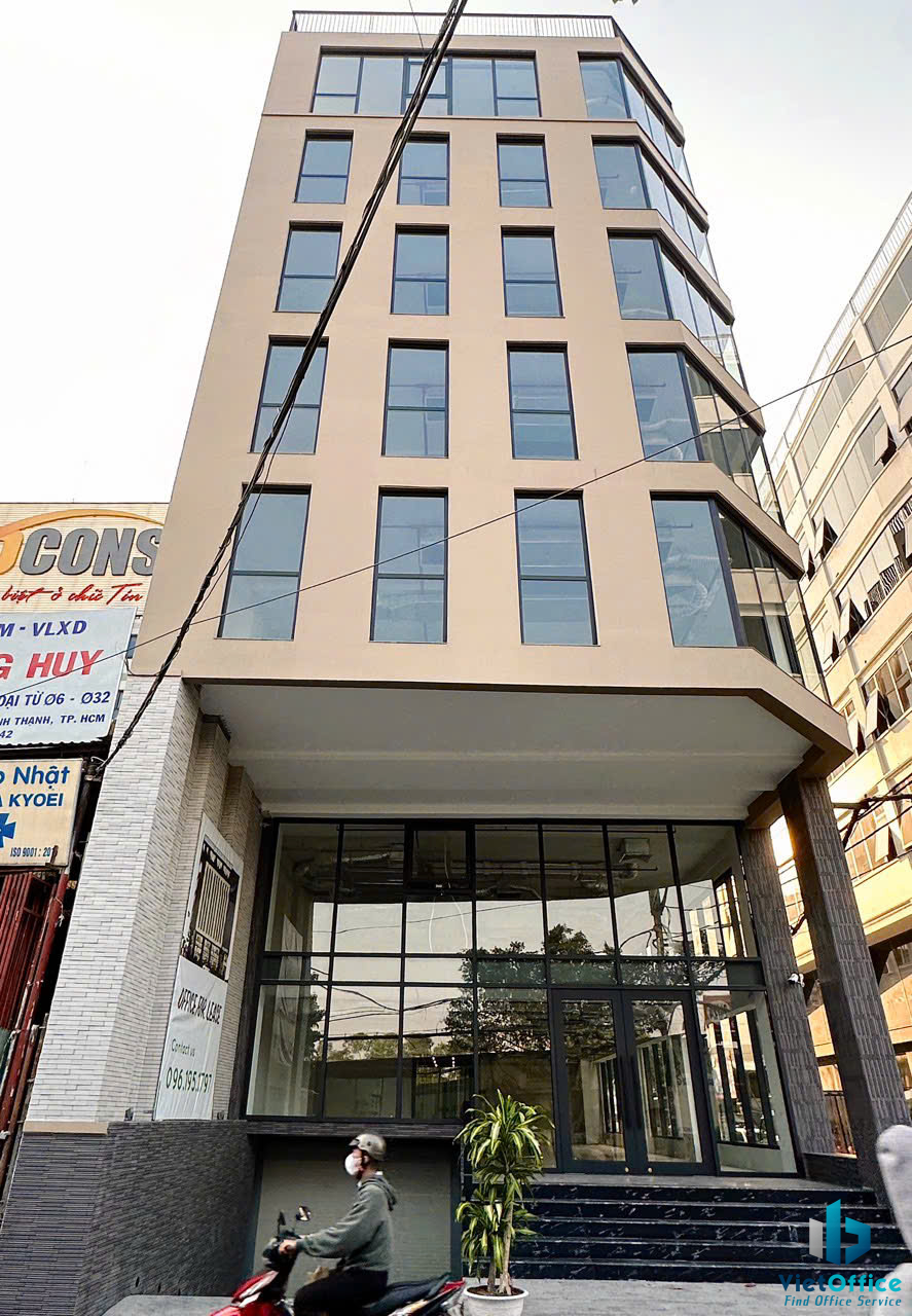 toa nha mach hub building