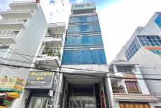 toa nha mrm building