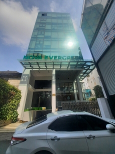 toa nha nova evergreen building
