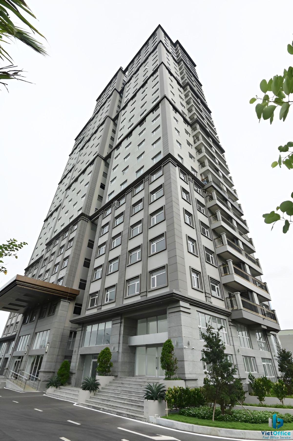 toa nha paris hoang kim building