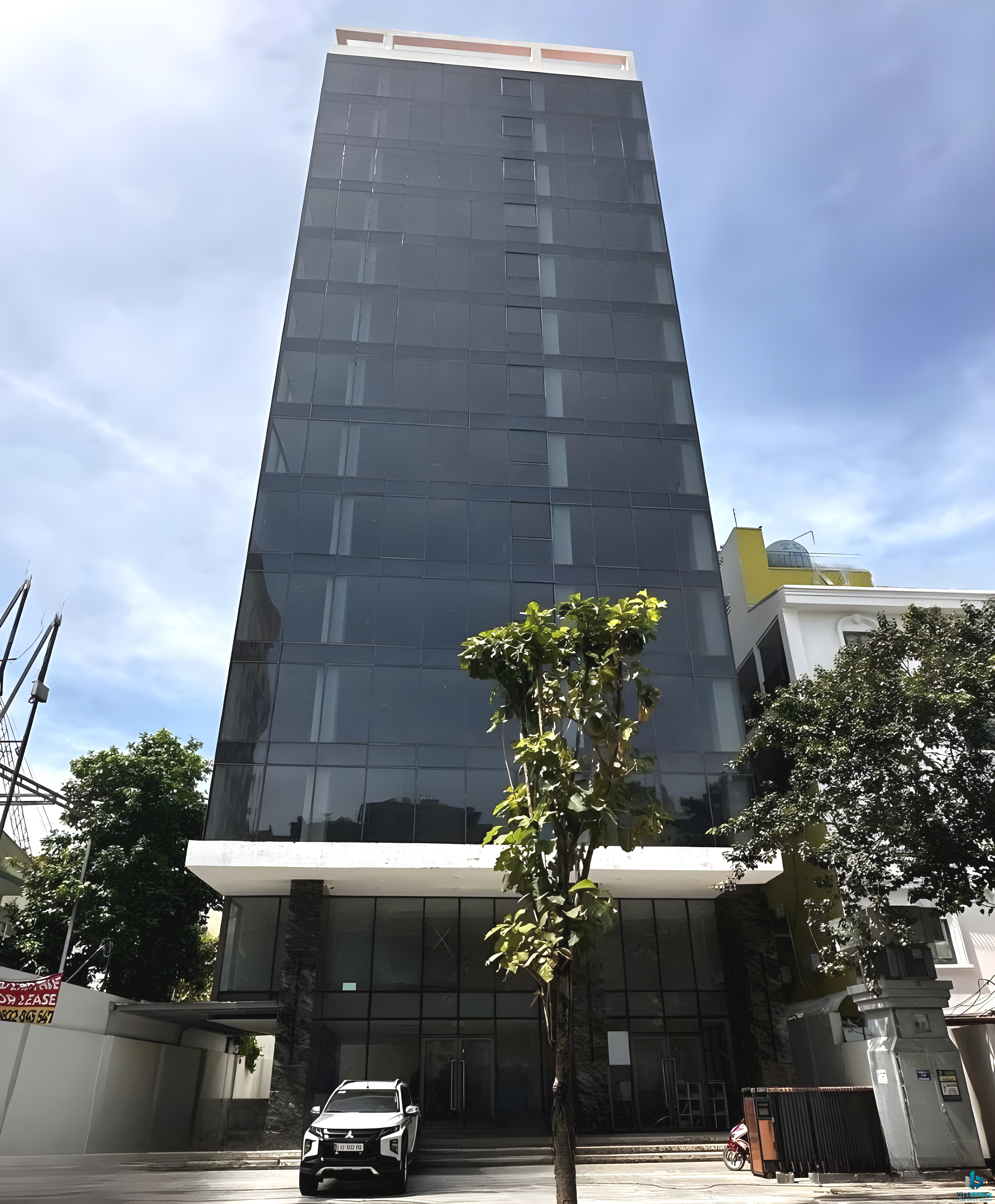 toa nha red diamond tower