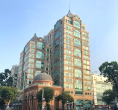 toa nha the metropolitan tower
